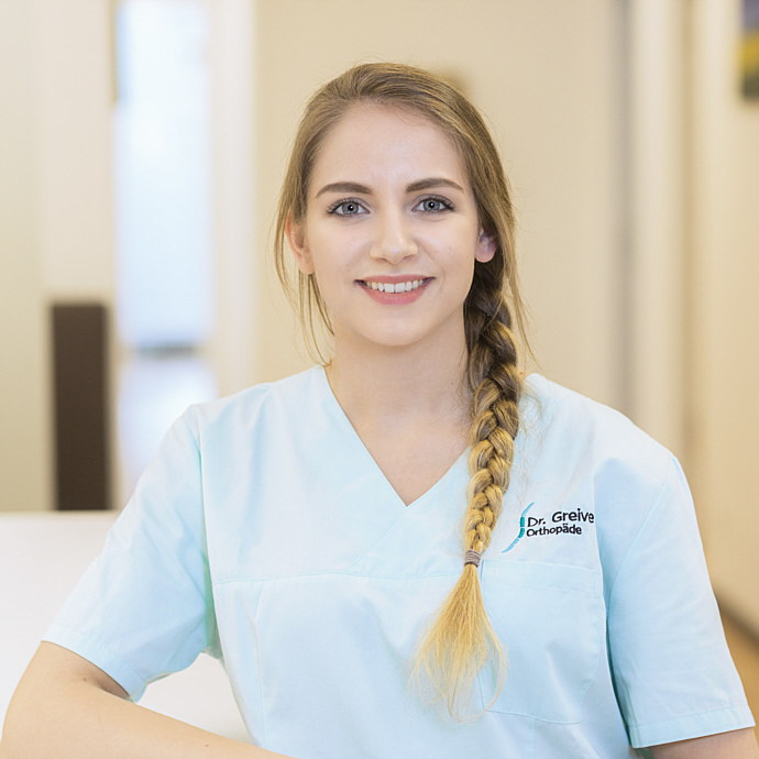 Porträt der Mitarbeiterin Christina Ibach